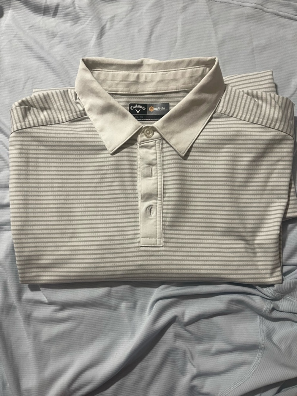 Callaway Men’s Cream and Light Gray Striped Polo
